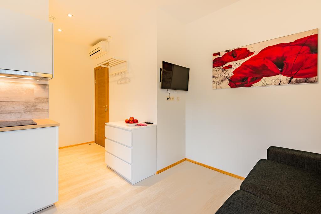 Riga Airport Jurmala Apartments Eksteriør billede